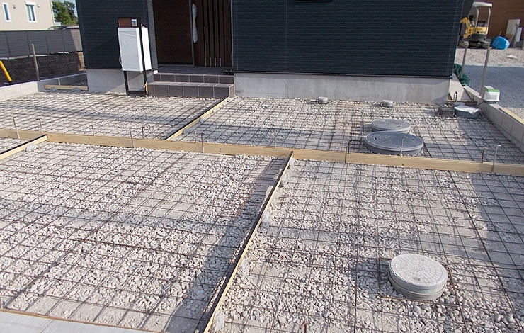 DIYでのコンクリート駐車場作りは難しい