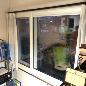 内窓取り付けであったかリフォーム、内窓取付で隙間風シャットアウ、